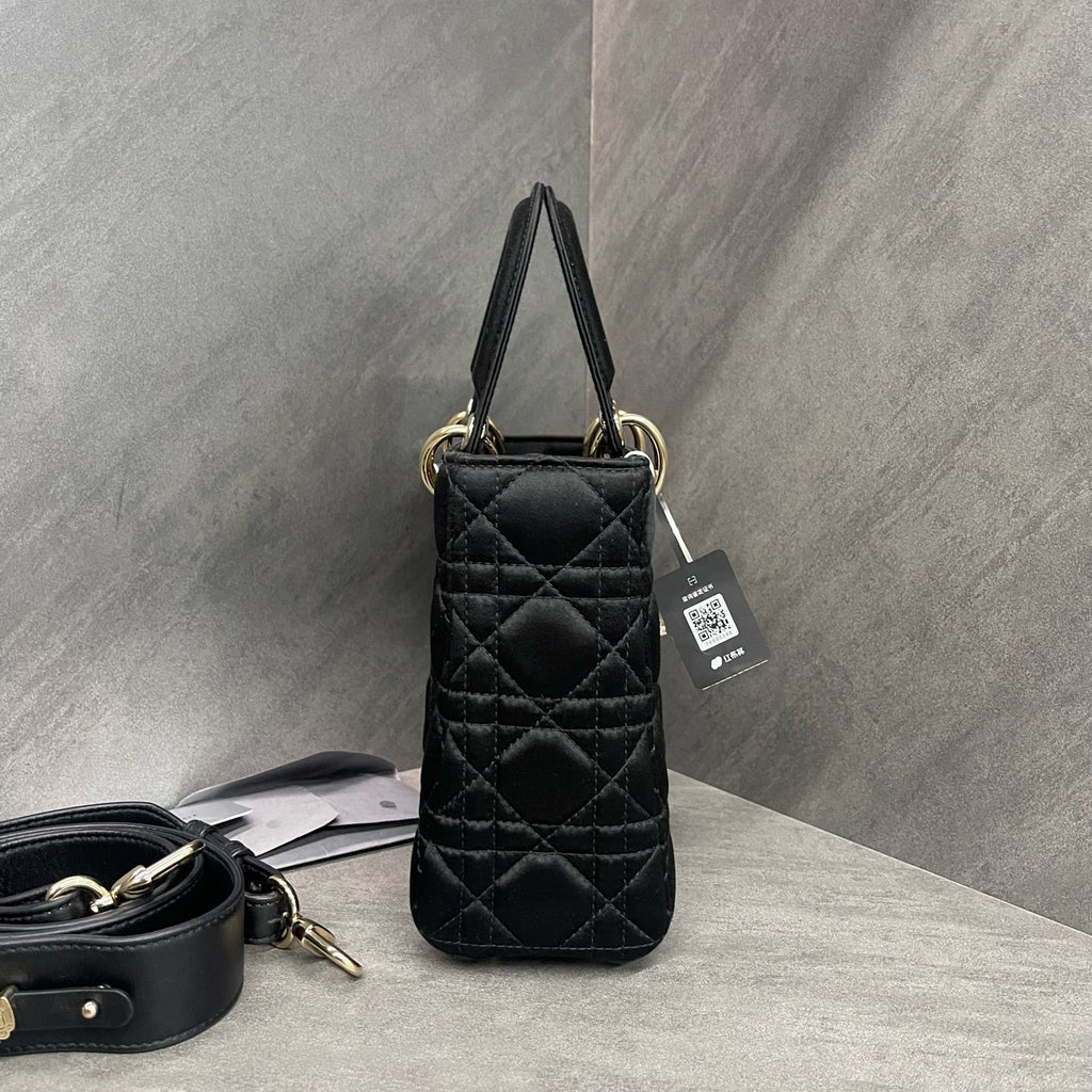 Dior Lady dior Silk fabric middle size Badge style black