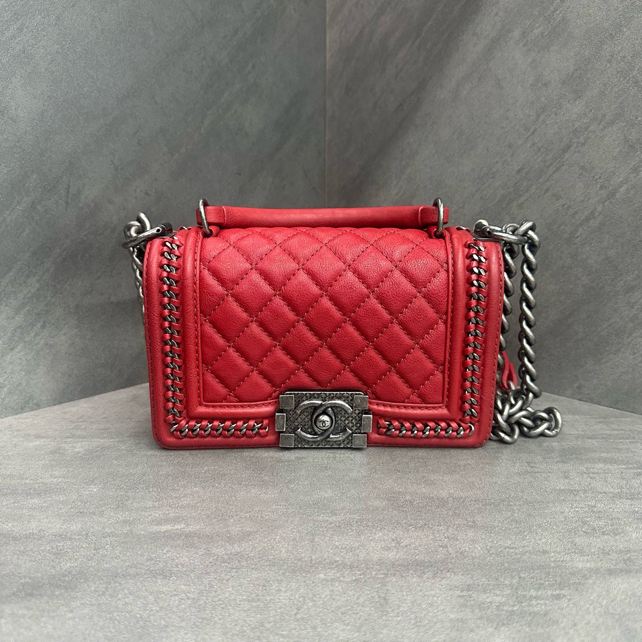Chanel leboy Court Series cowhide small size red