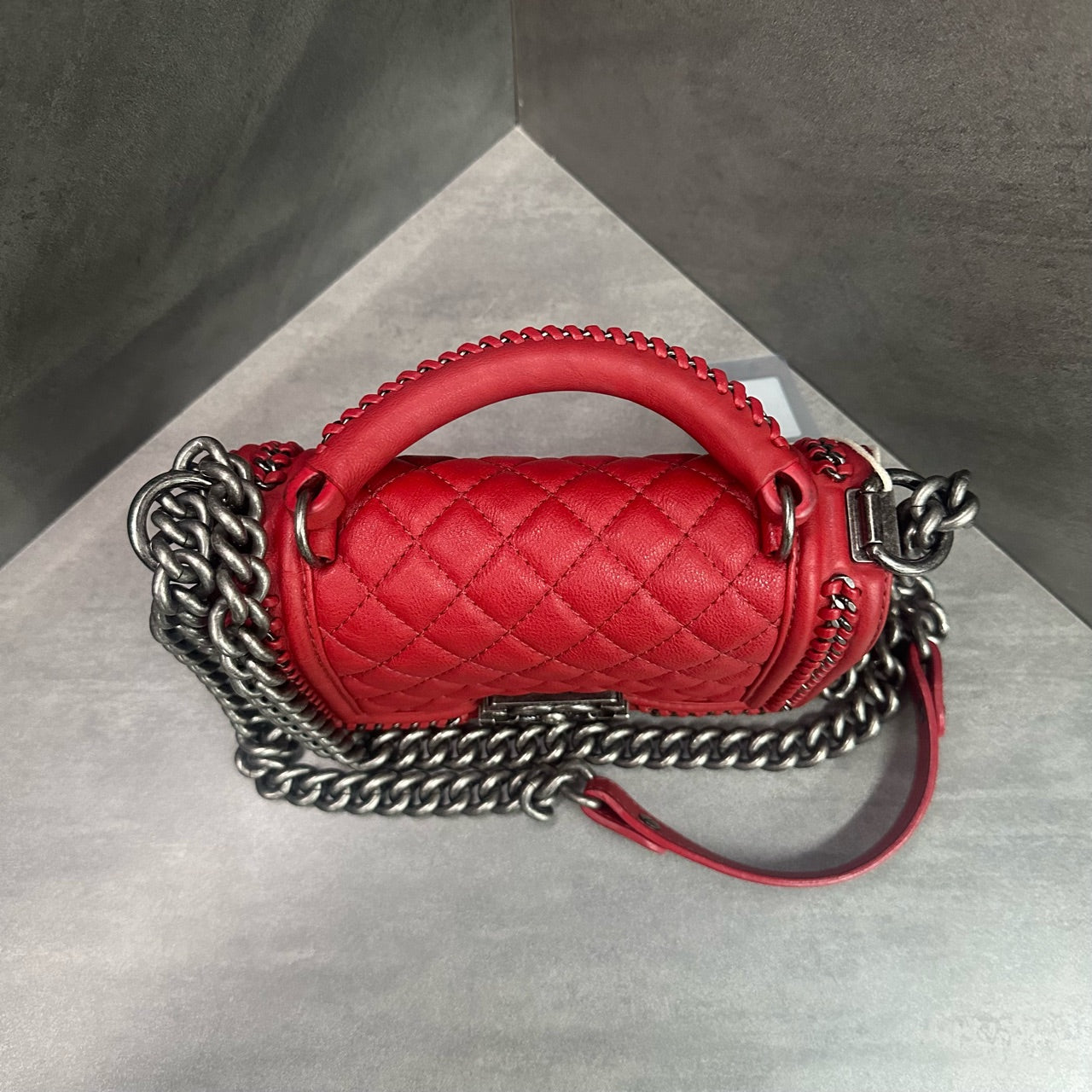 Chanel leboy Court Series cowhide small size red