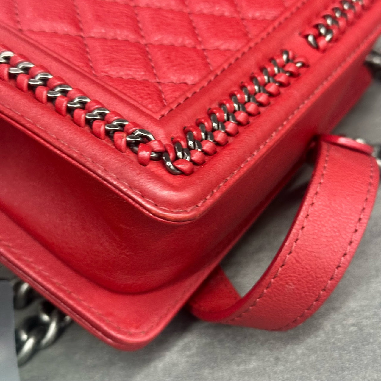 Chanel leboy Court Series cowhide small size red