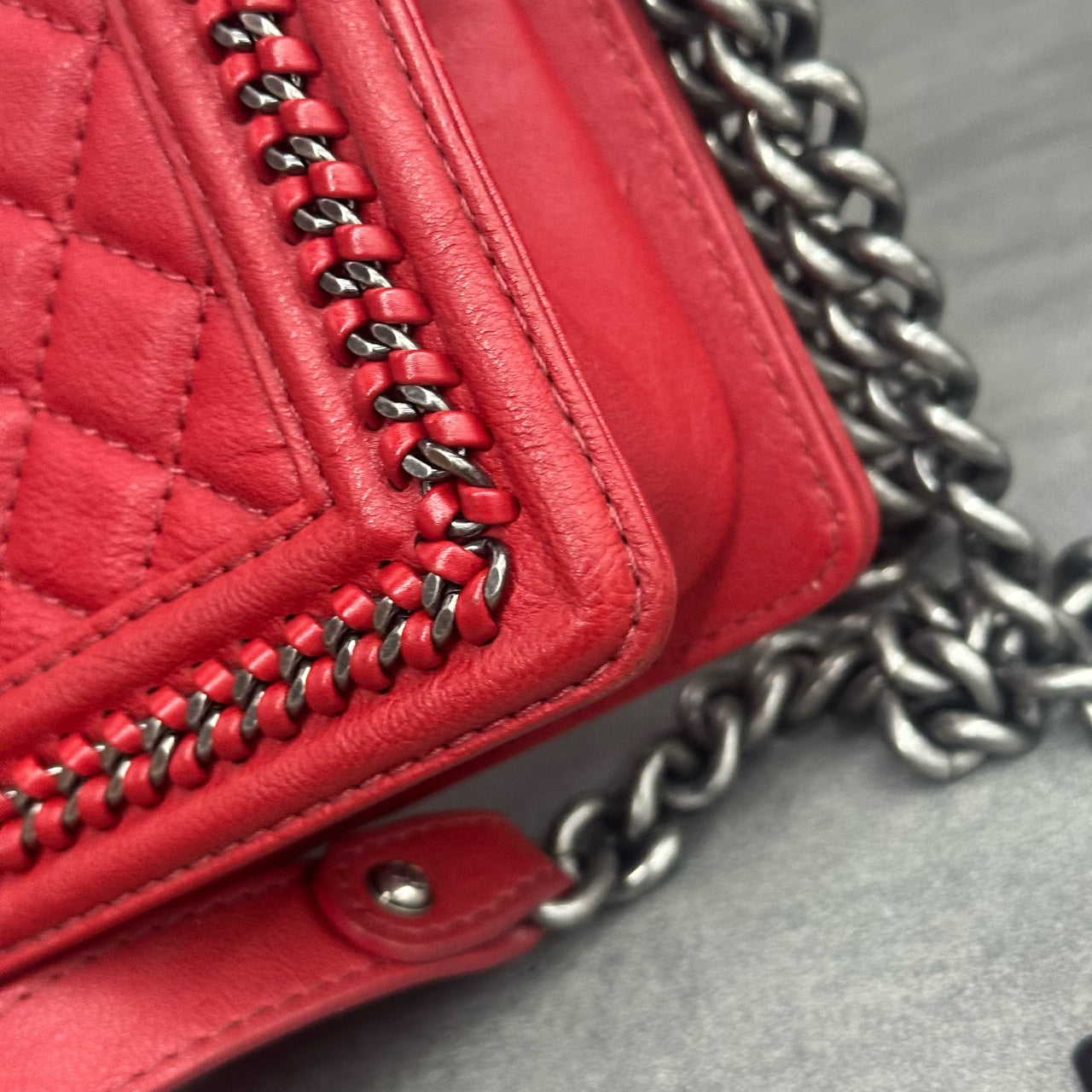 Chanel leboy Court Series cowhide small size red