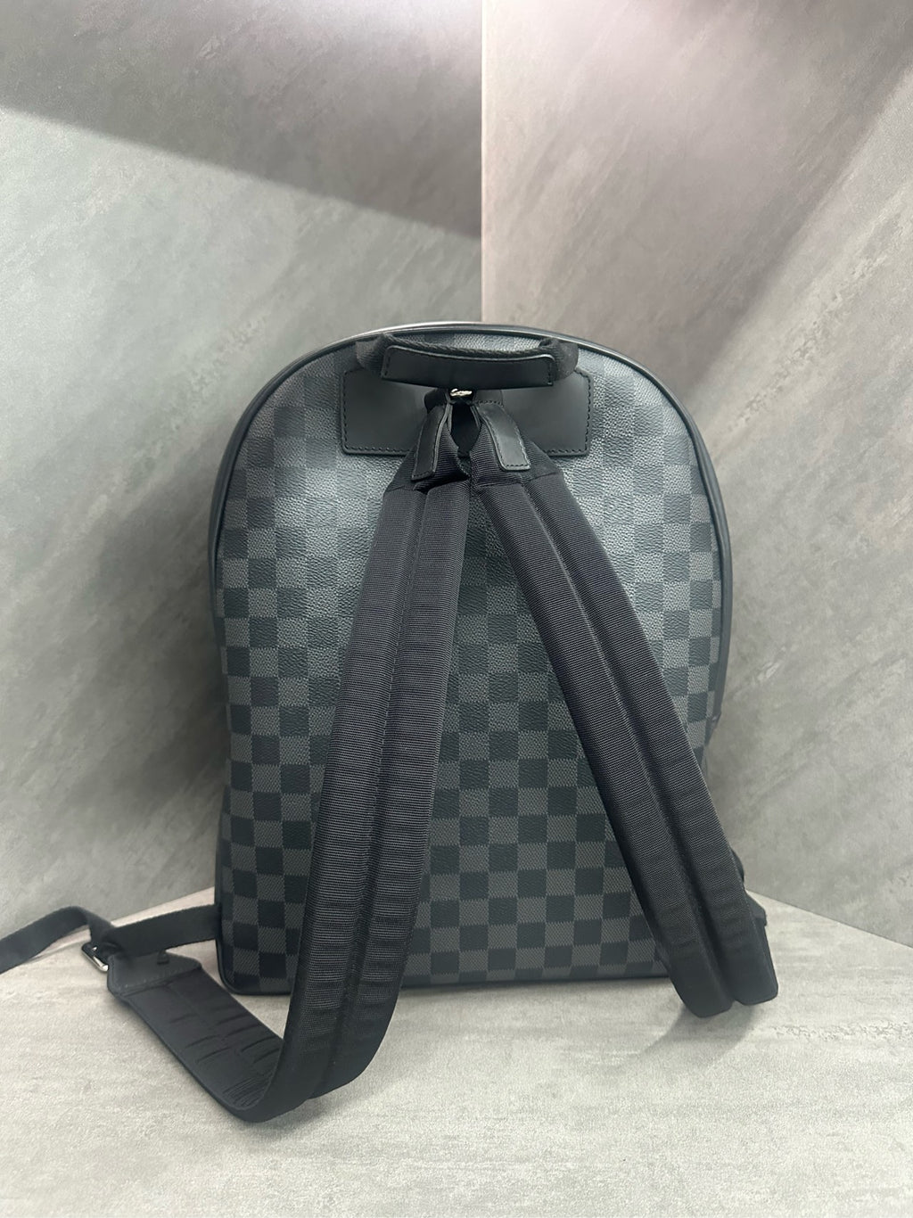 LV Josh Black-grey checkerboard pattern