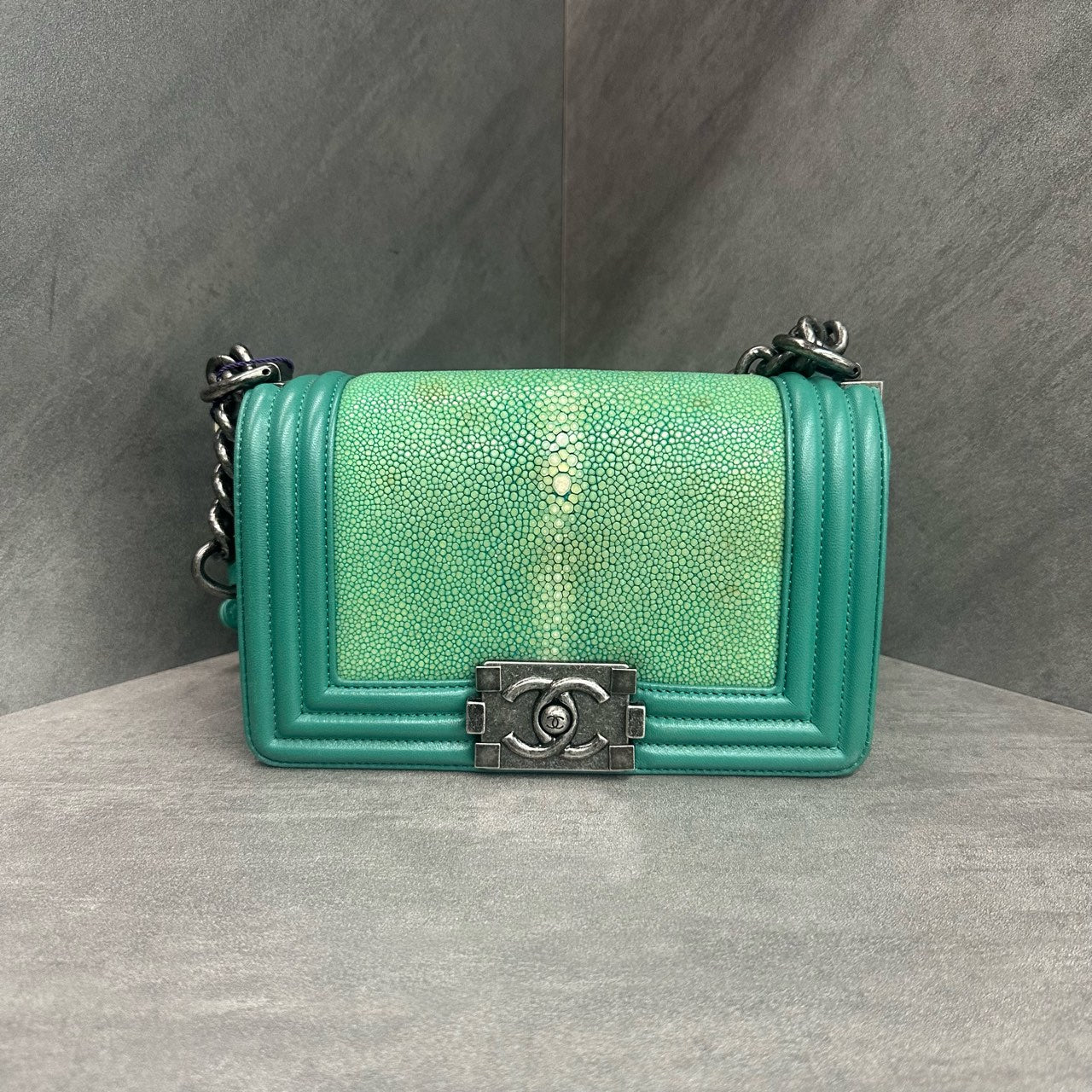 Chanel leboy limited edition Fish skin small size green