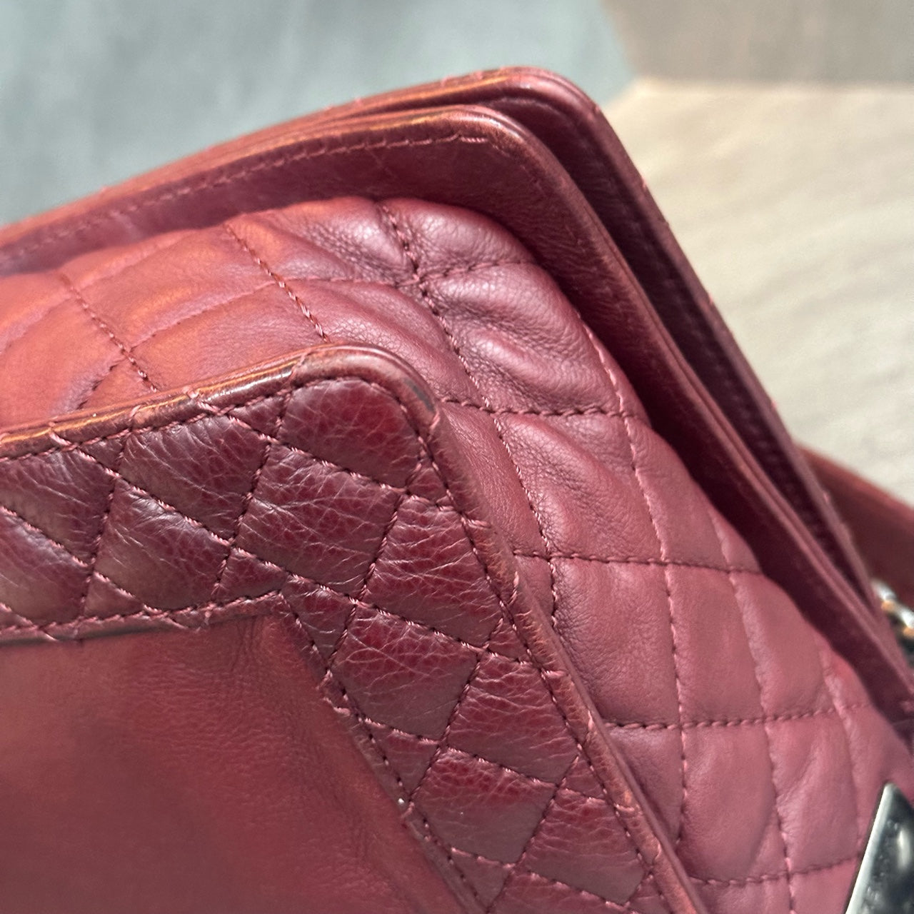 Chanel leboy &nbsp;cowhide vintage soft box middle-large size red