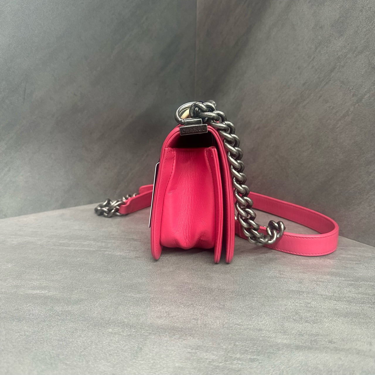 Chanel leboy fish skin small size pink