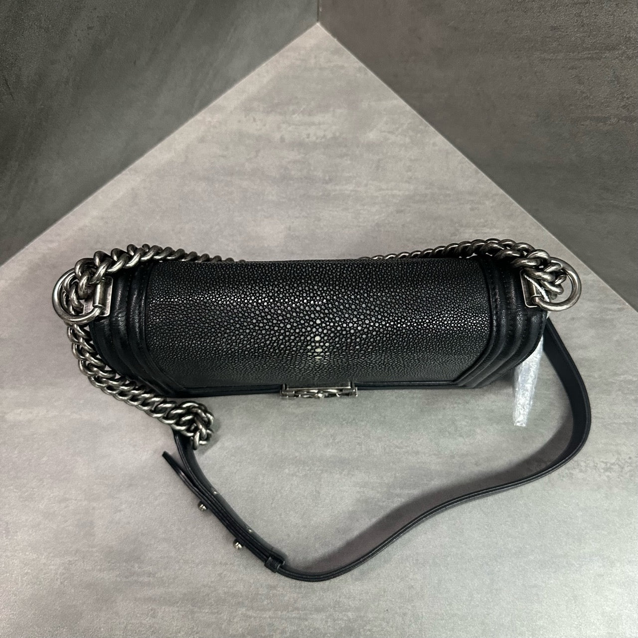 Chanel leboy fish skin middle size black