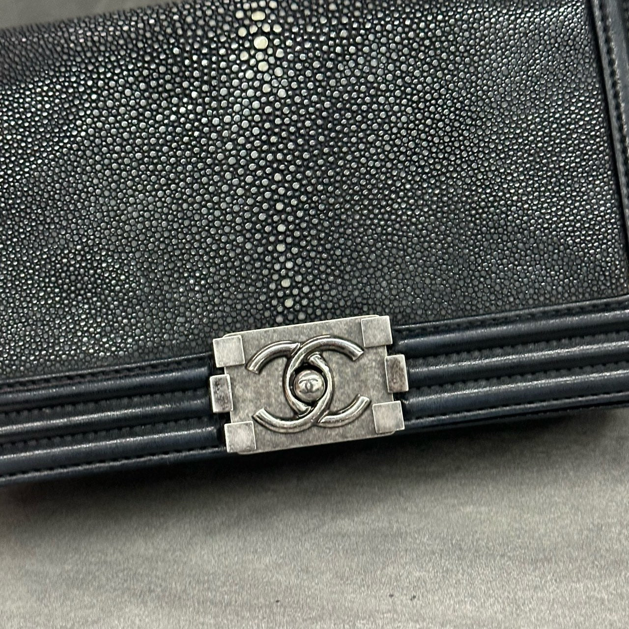 Chanel leboy fish skin middle size black
