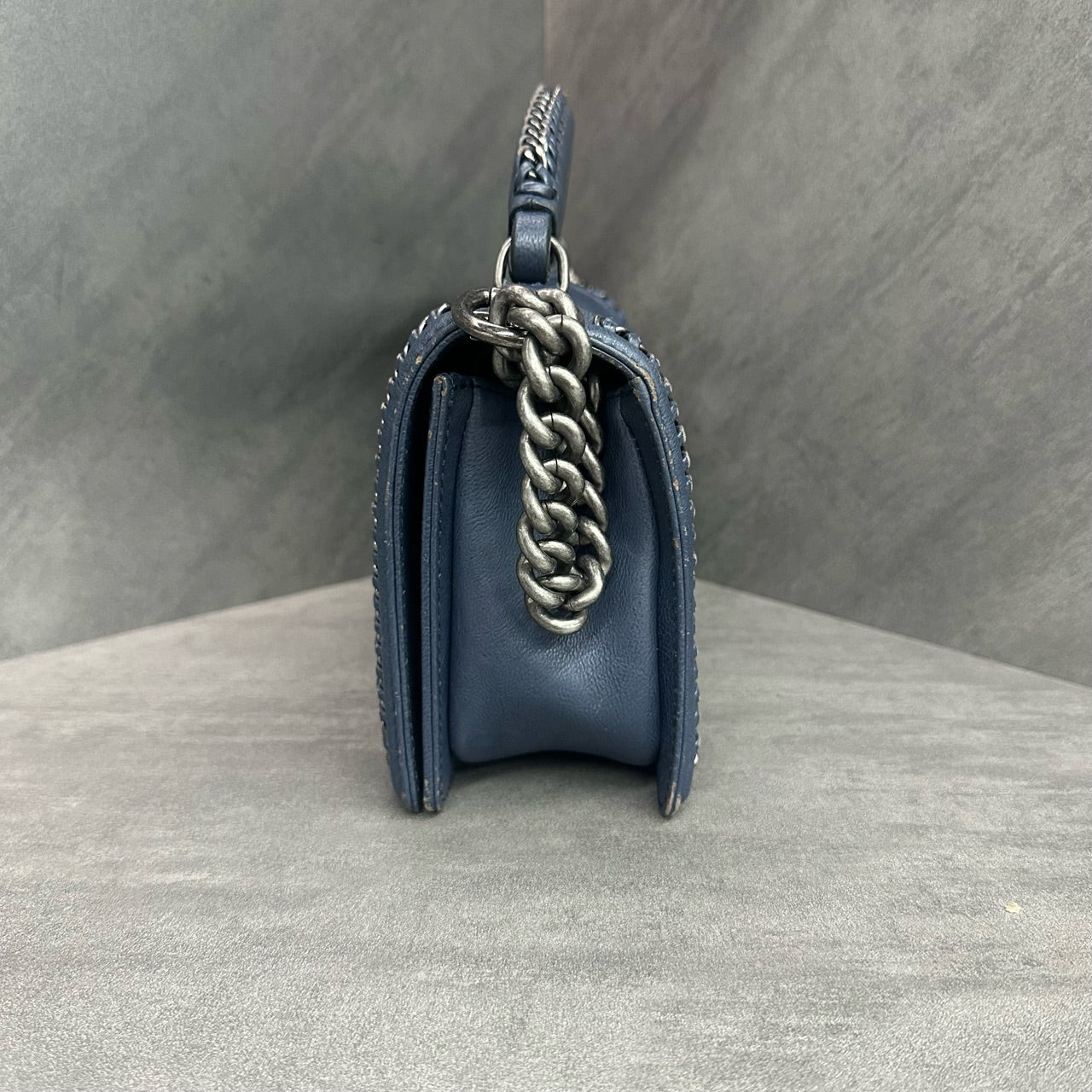 Chanel leboy Palace Limited middle size blue