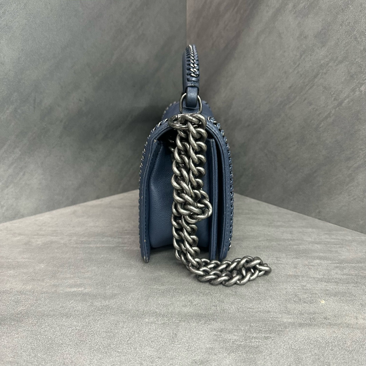 Chanel leboy Palace Limited middle size blue
