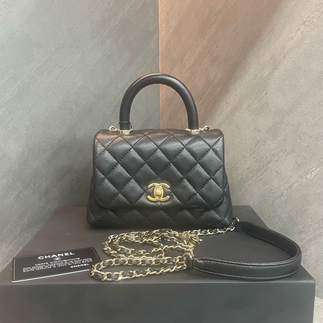 Chanel cocohandle mini lychee pattern black-gold