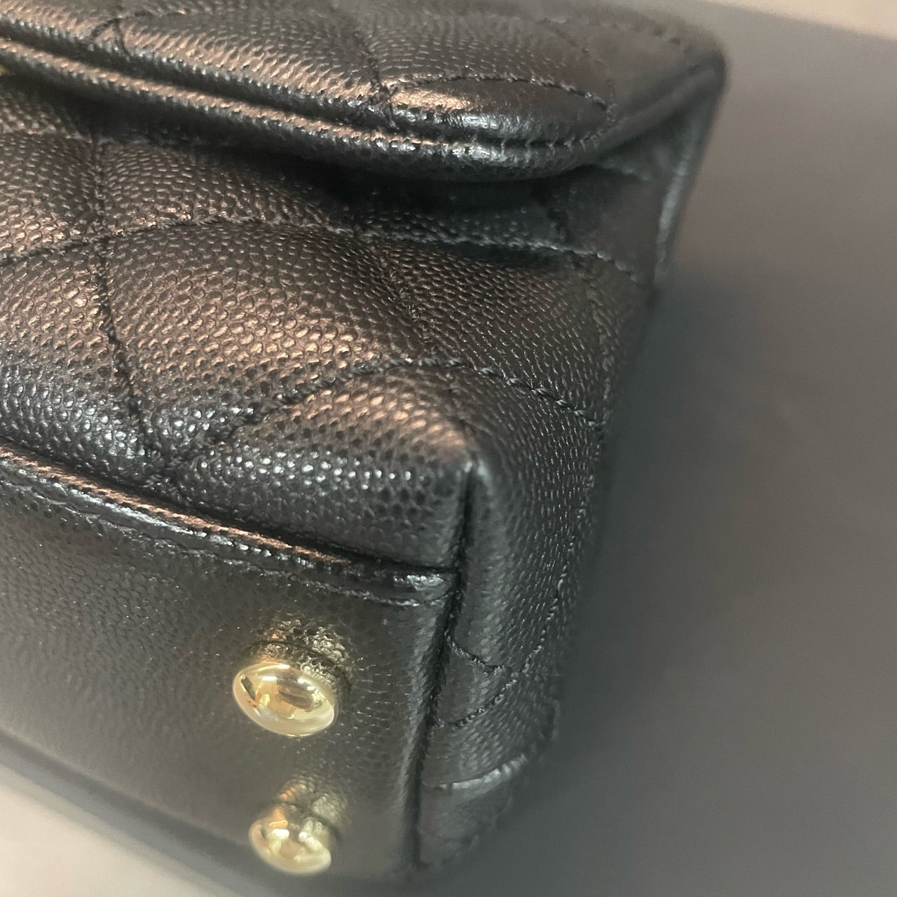 Chanel cocohandle mini lychee pattern black-gold