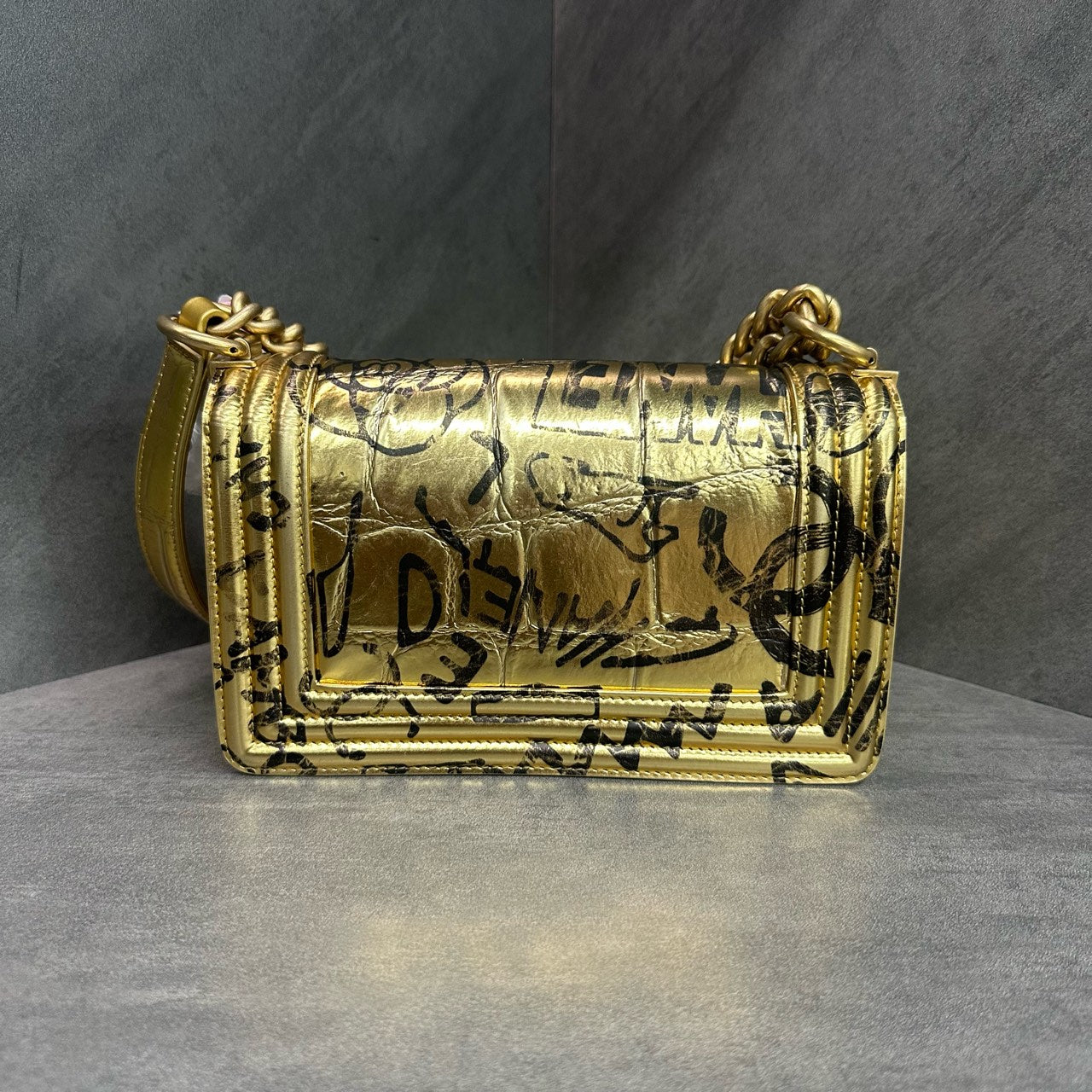 Chanel leboy Egypt series limited edition small size Golden