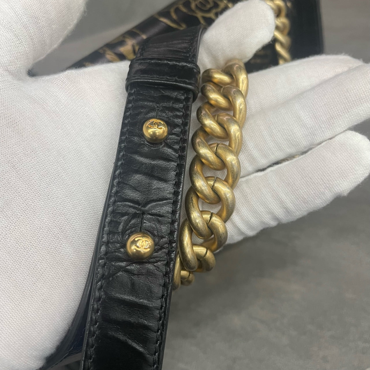 Chanel leboy Egypt series limited edition middle size black gold