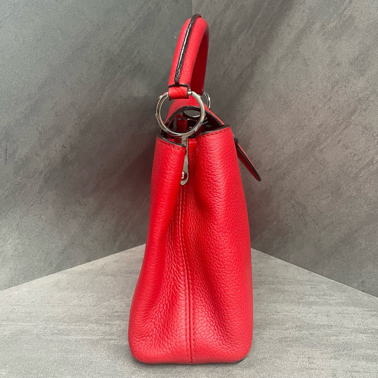 Louis Vuitton Capucines BB Taurillon Red