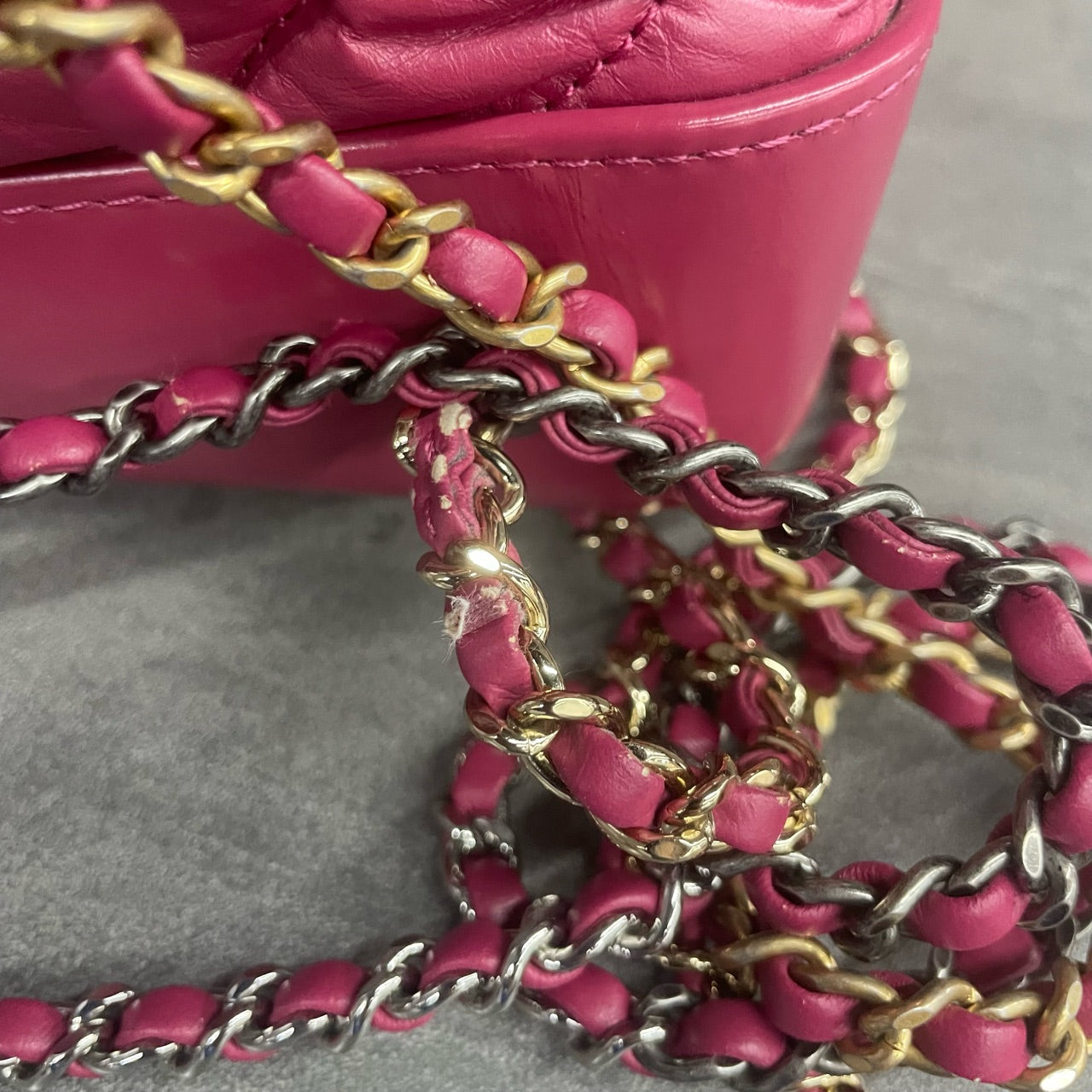 Chanel Gabrielle “V”pattern cowhide small size backpack pink