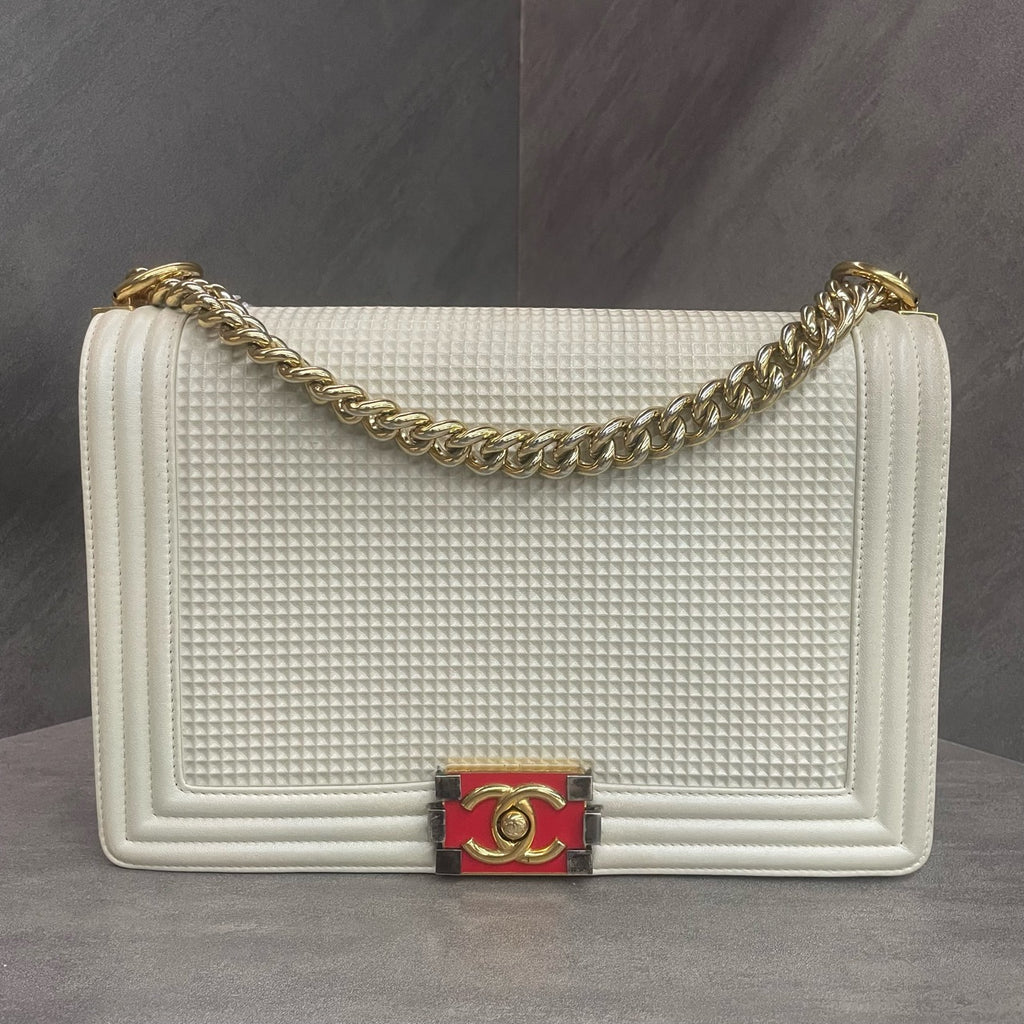 Chanel leboy technology fabric middle-large size white