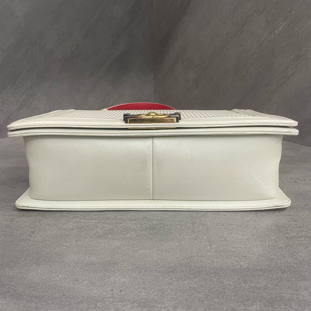 Chanel leboy technology fabric middle-large size white
