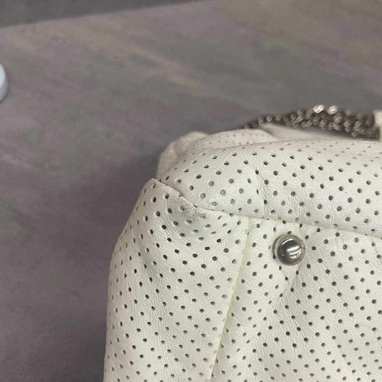 Chanel 2.55 Flap Hollowed cowhide offwhite&nbsp;