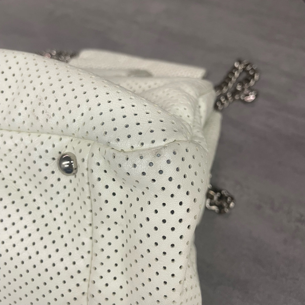 Chanel 2.55 Flap Hollowed cowhide offwhite&nbsp;