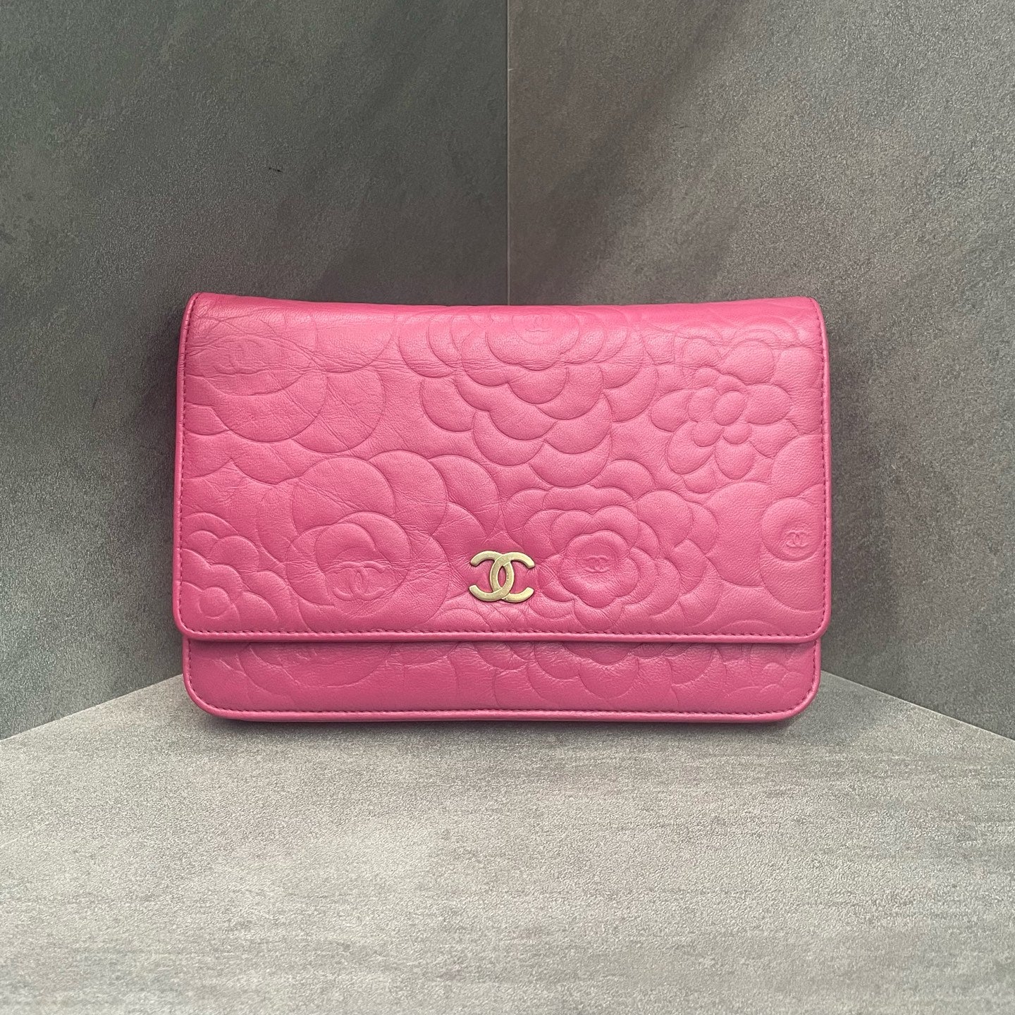 Chanel Camellia series woc pink