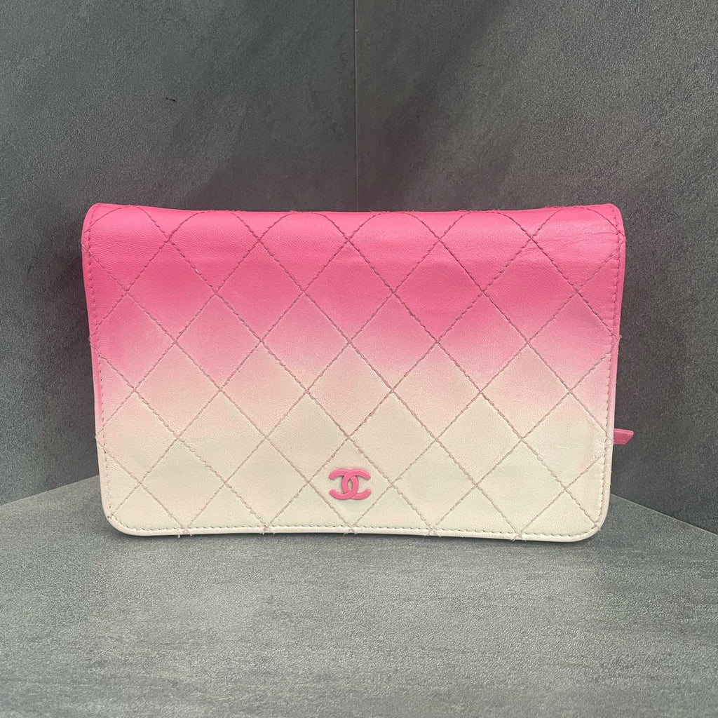 Chanel WOC Pink gradient