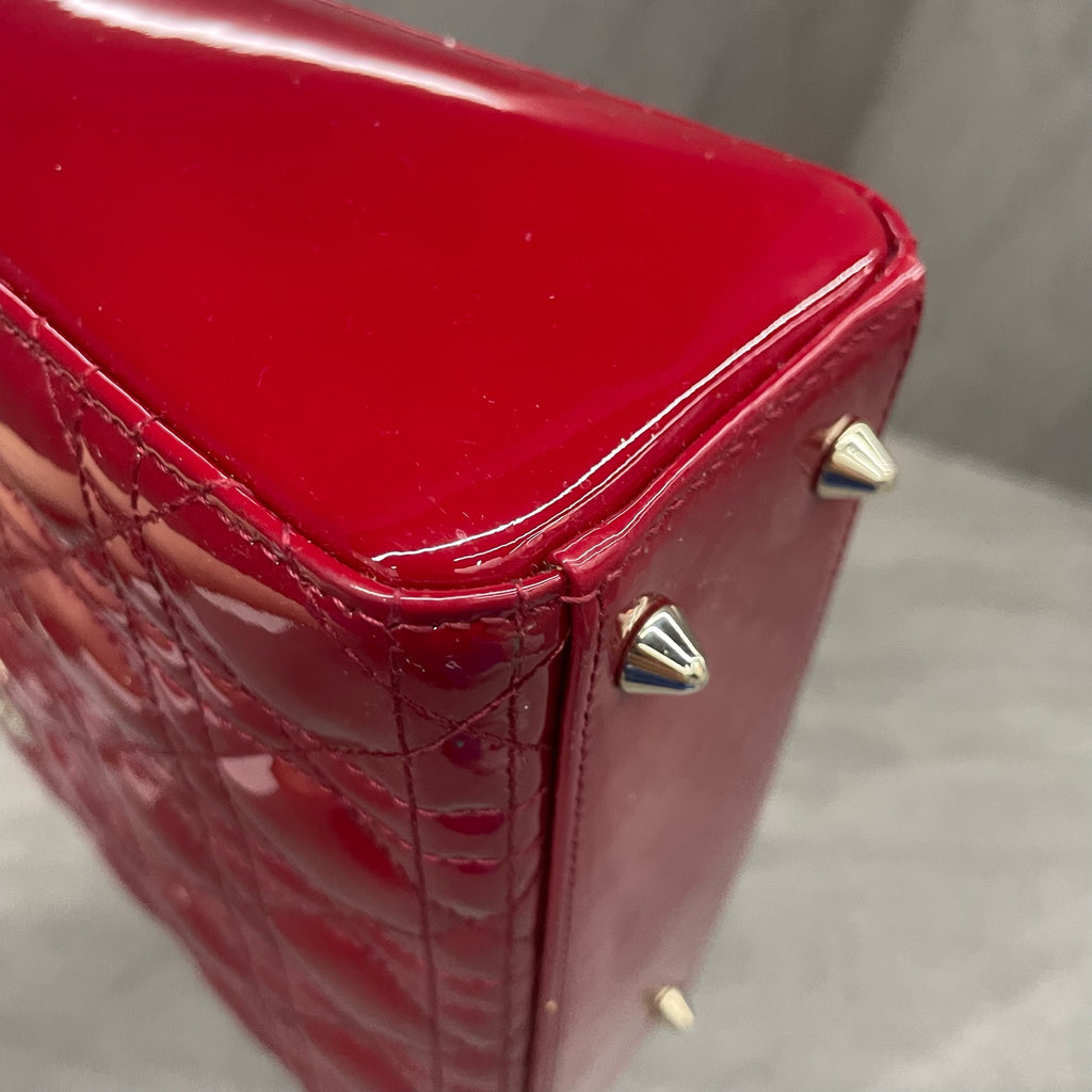 Dior Lady dior middle size patent leather Red