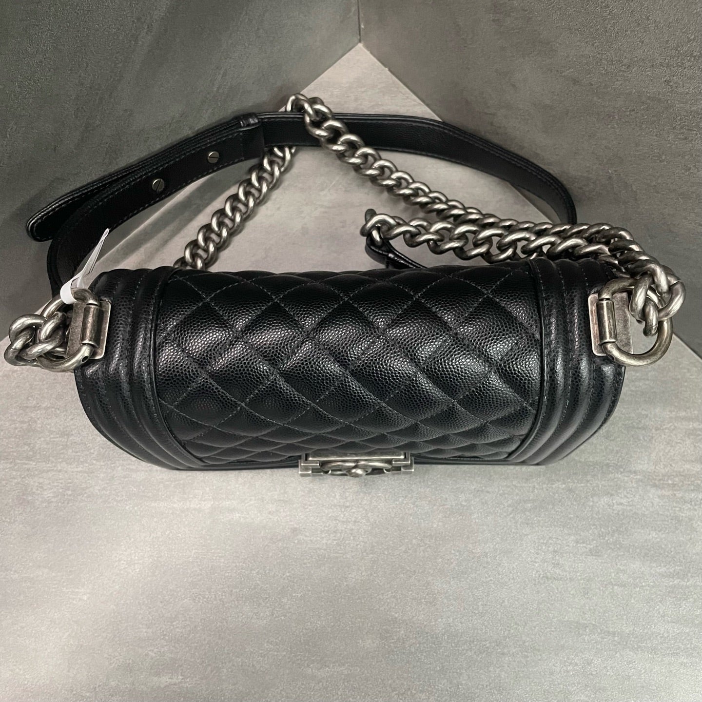Chanel leboy lichee pattern cowhide small size Black-Sliver