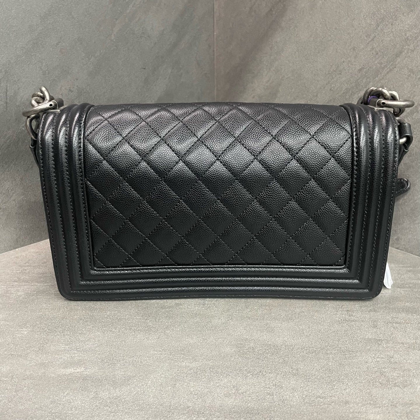 Chanel leboy lichee pattern cowhide middle size Black-Sliver