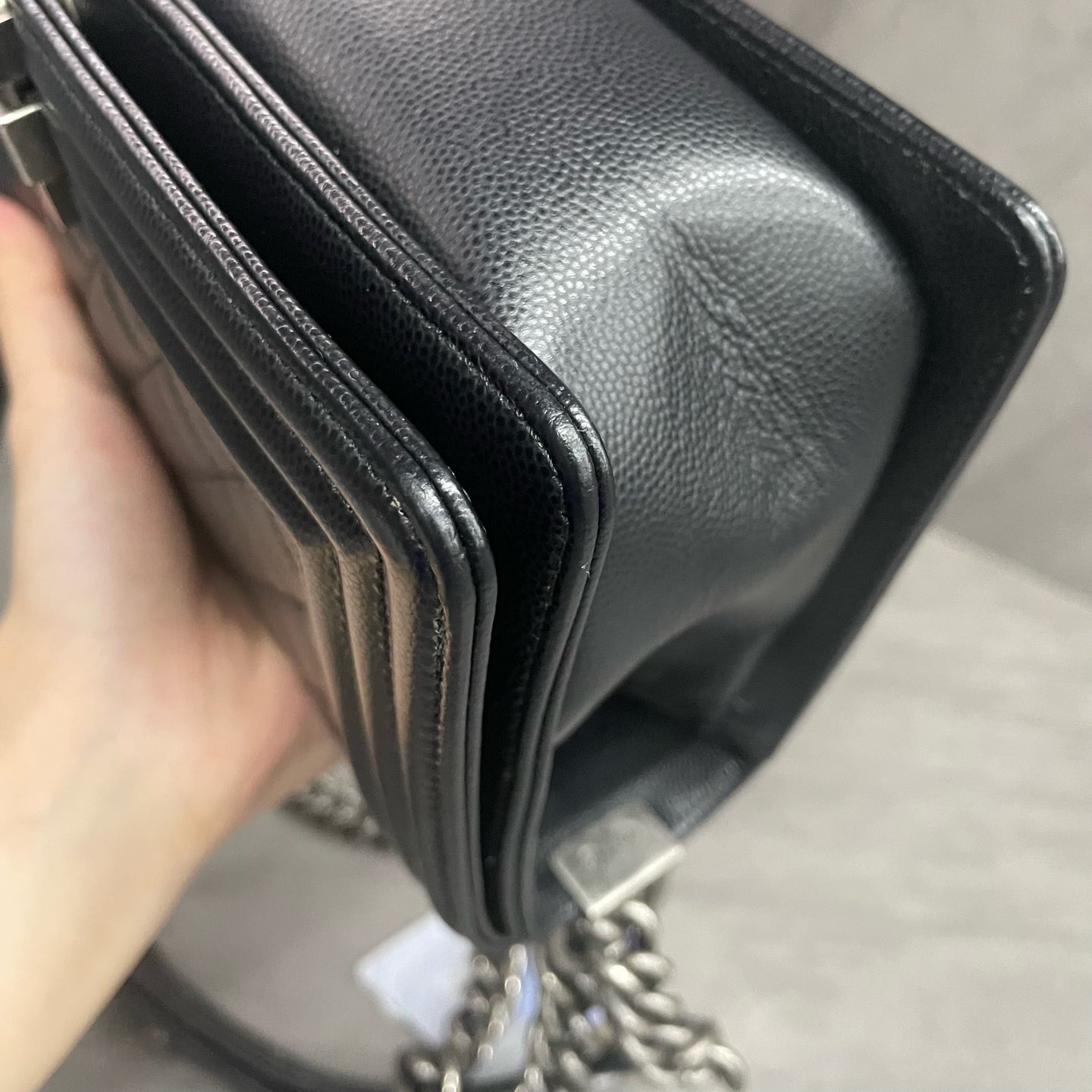 Chanel leboy lichee pattern cowhide middle size Black-Sliver