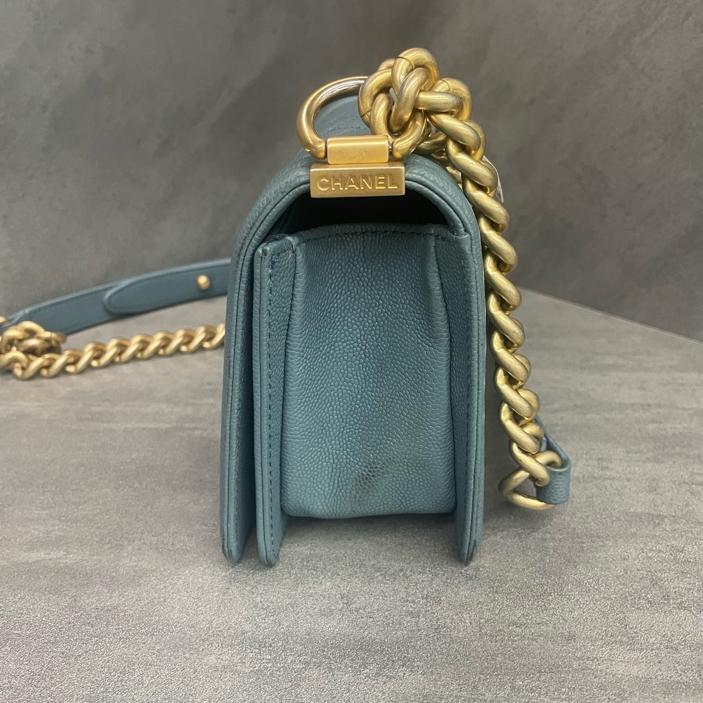 Chanel leboy lichee pattern cowhide small size Lake green