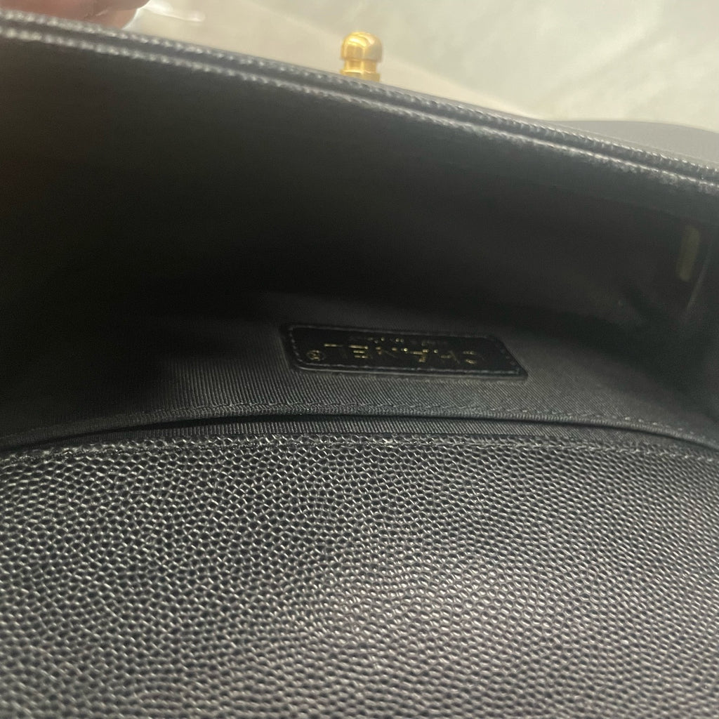 Chanel leboy lichee pattern cowhide Small size Black-Gold