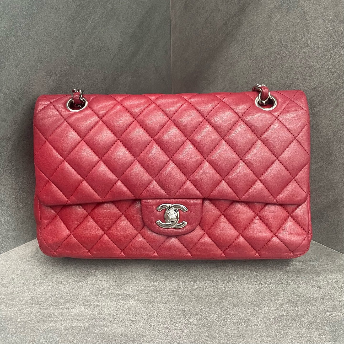 Chanel Classic Flap sheepskin middle size Red