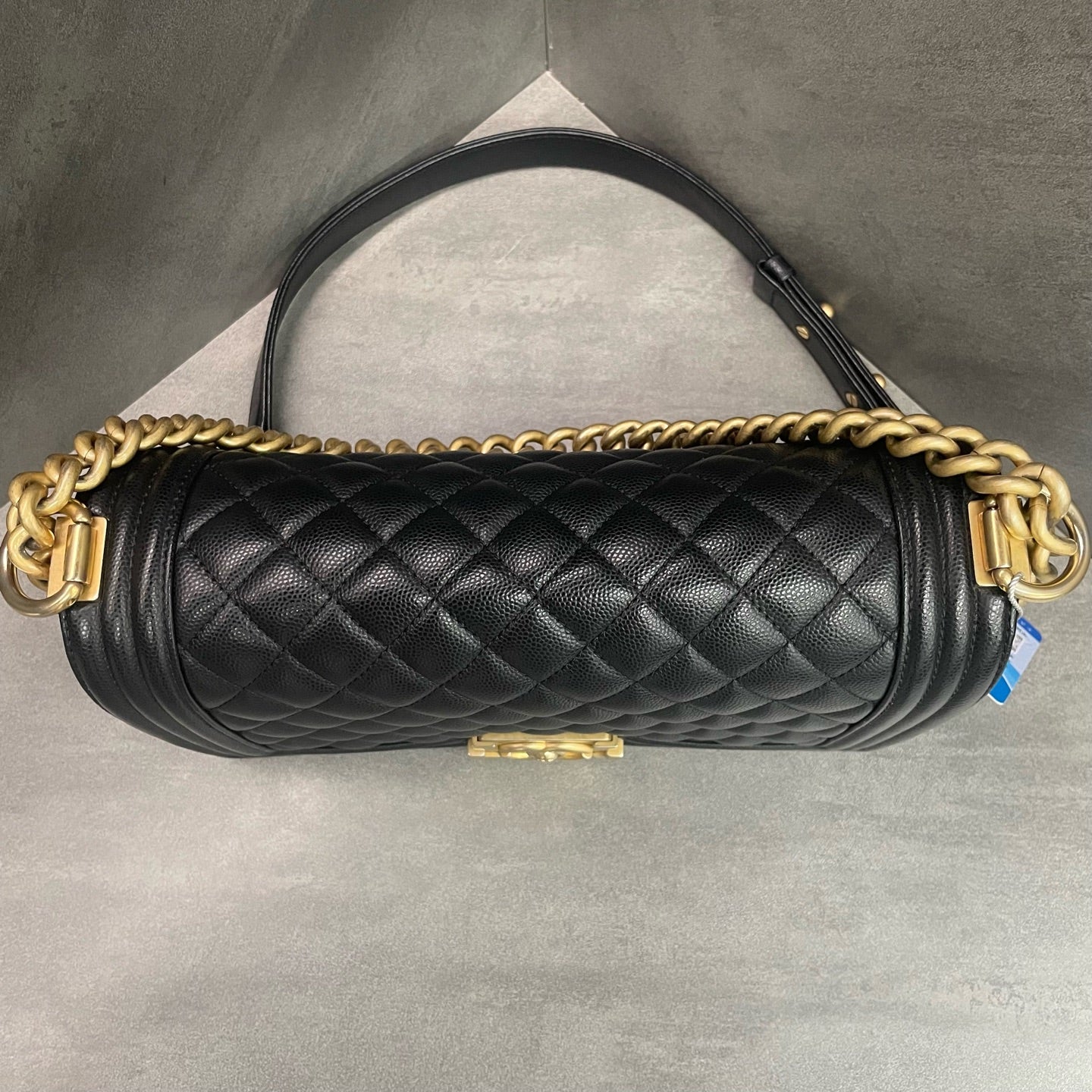 Chanel leboy lichee pattern cowhide Middle size Black-Gold
