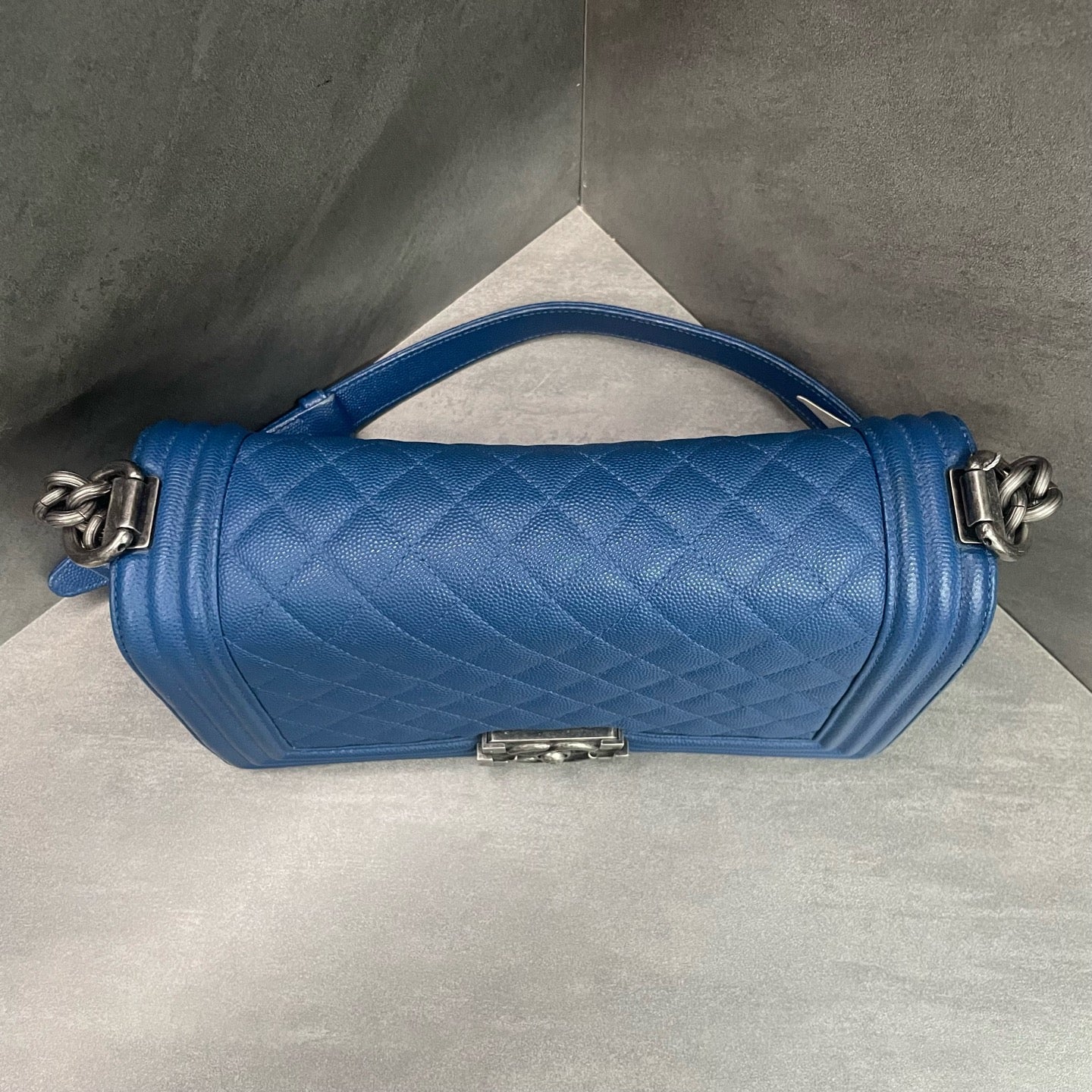 Chanel leboy lichee pattern cowhide middle size Blue-Sliver