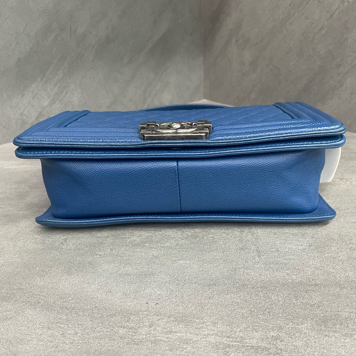 Chanel leboy lichee pattern cowhide middle size Blue-Sliver