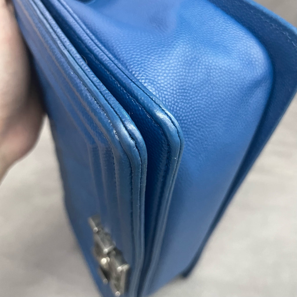 Chanel leboy lichee pattern cowhide middle size Blue-Sliver
