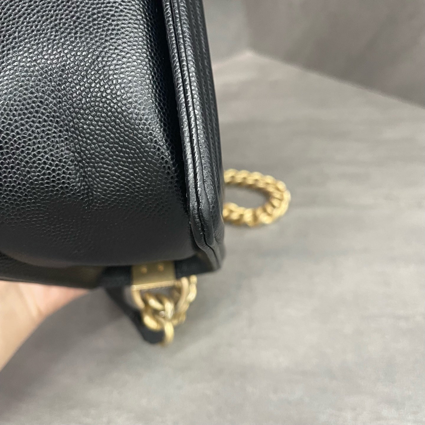 Chanel leboy lichee pattern cowhide middle size Black-Gold