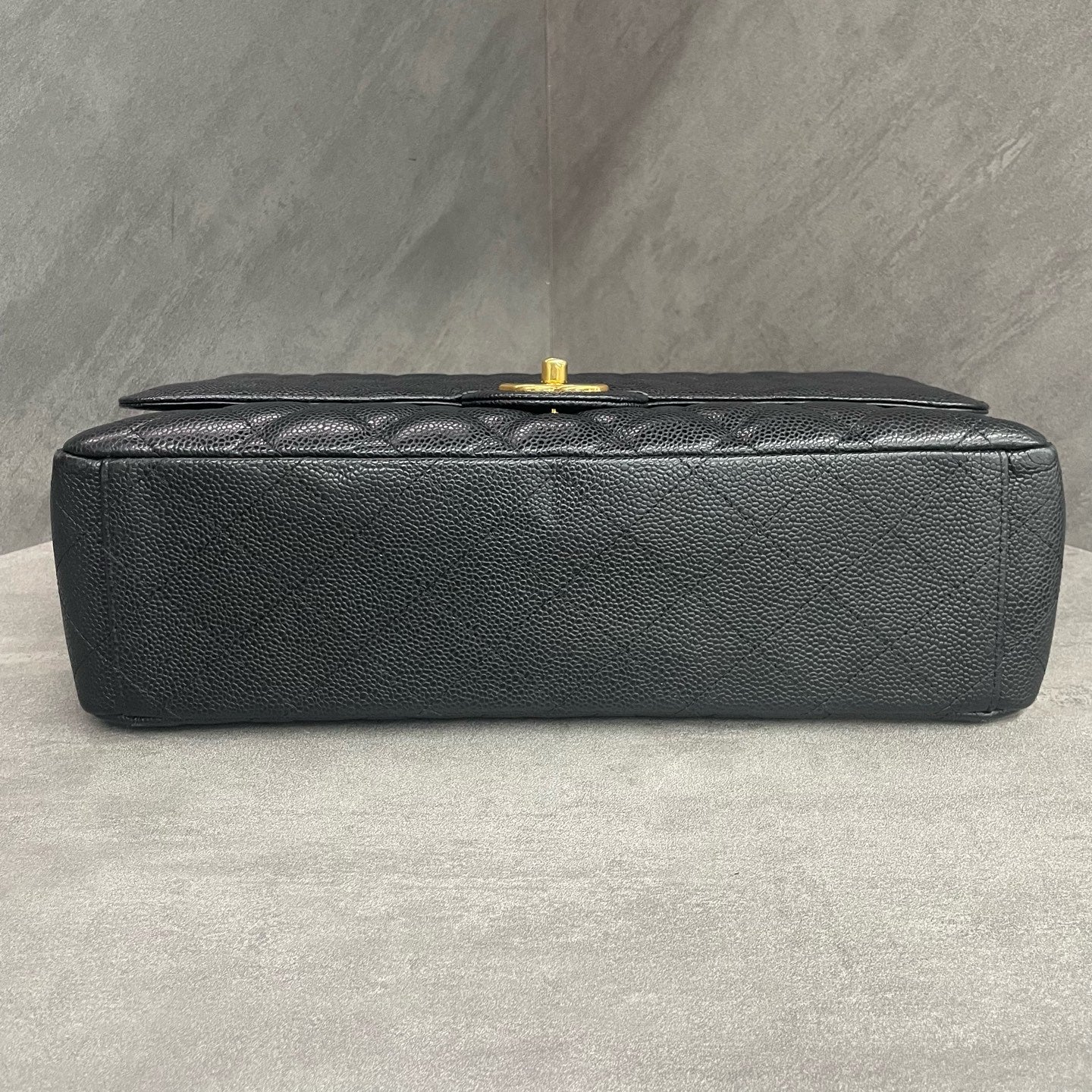 Chanel Classic Flap  lichee pattern cowhide Maxi Black-Gold