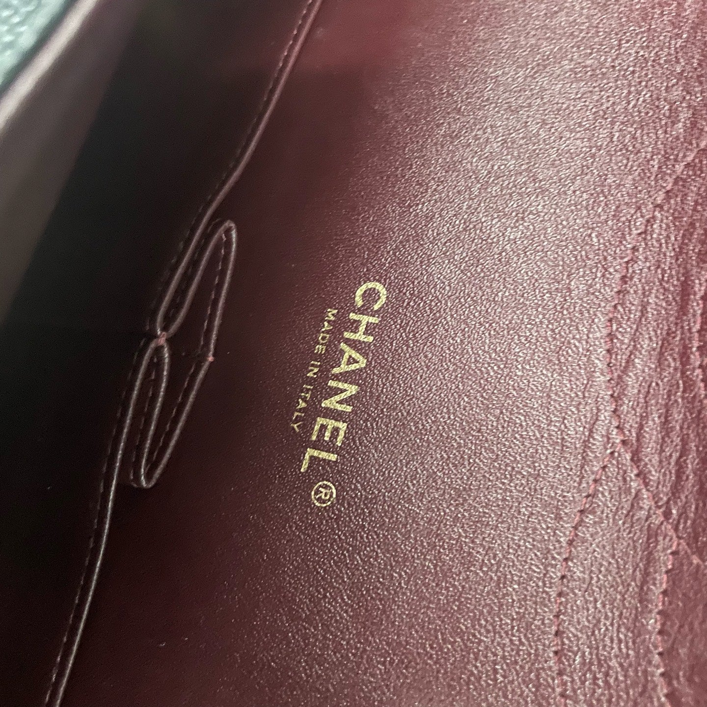 Chanel Classic Flap  lichee pattern cowhide Maxi Black-Gold