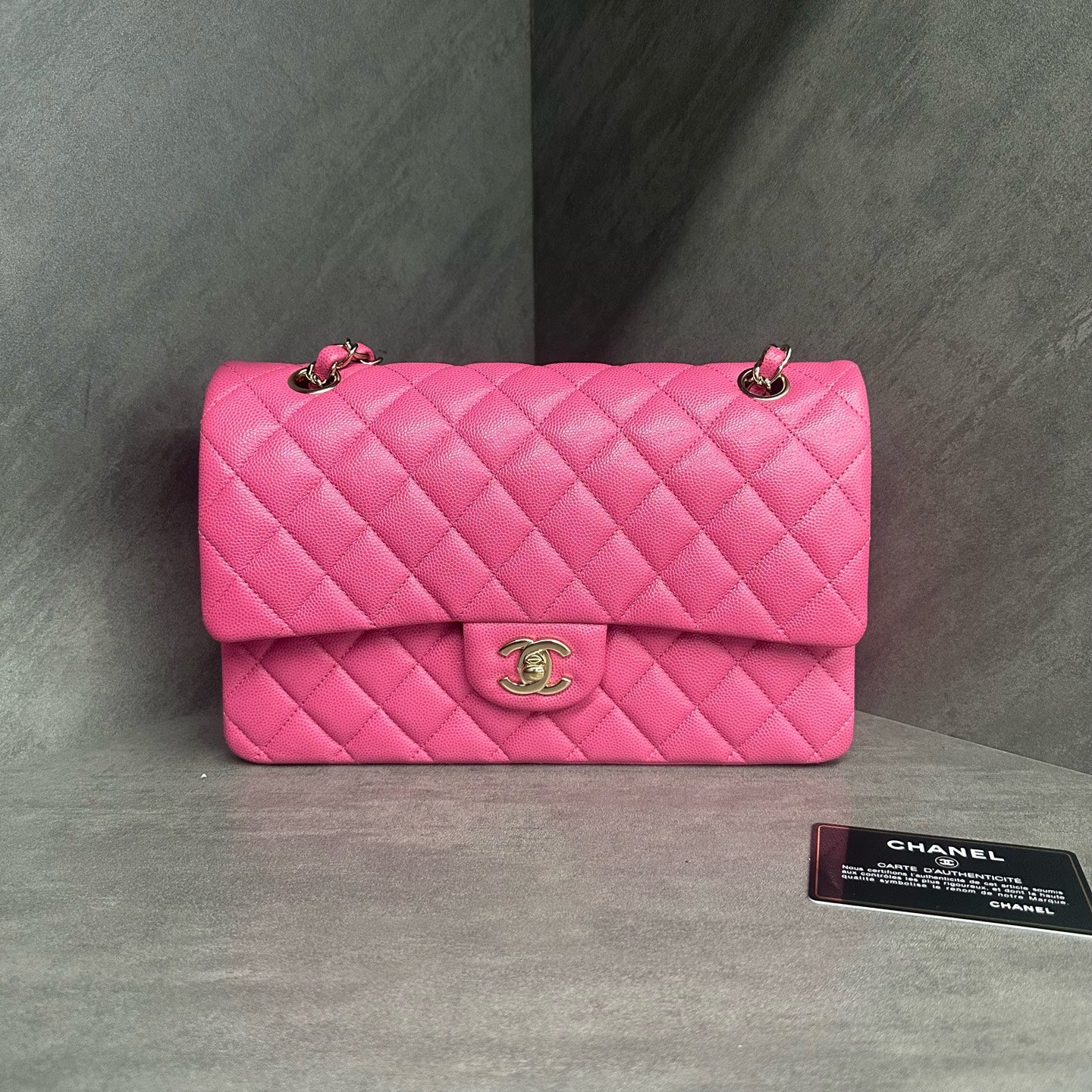 Chanel Classic Flap middle size  lichee pattern cowhide Pink-Gold