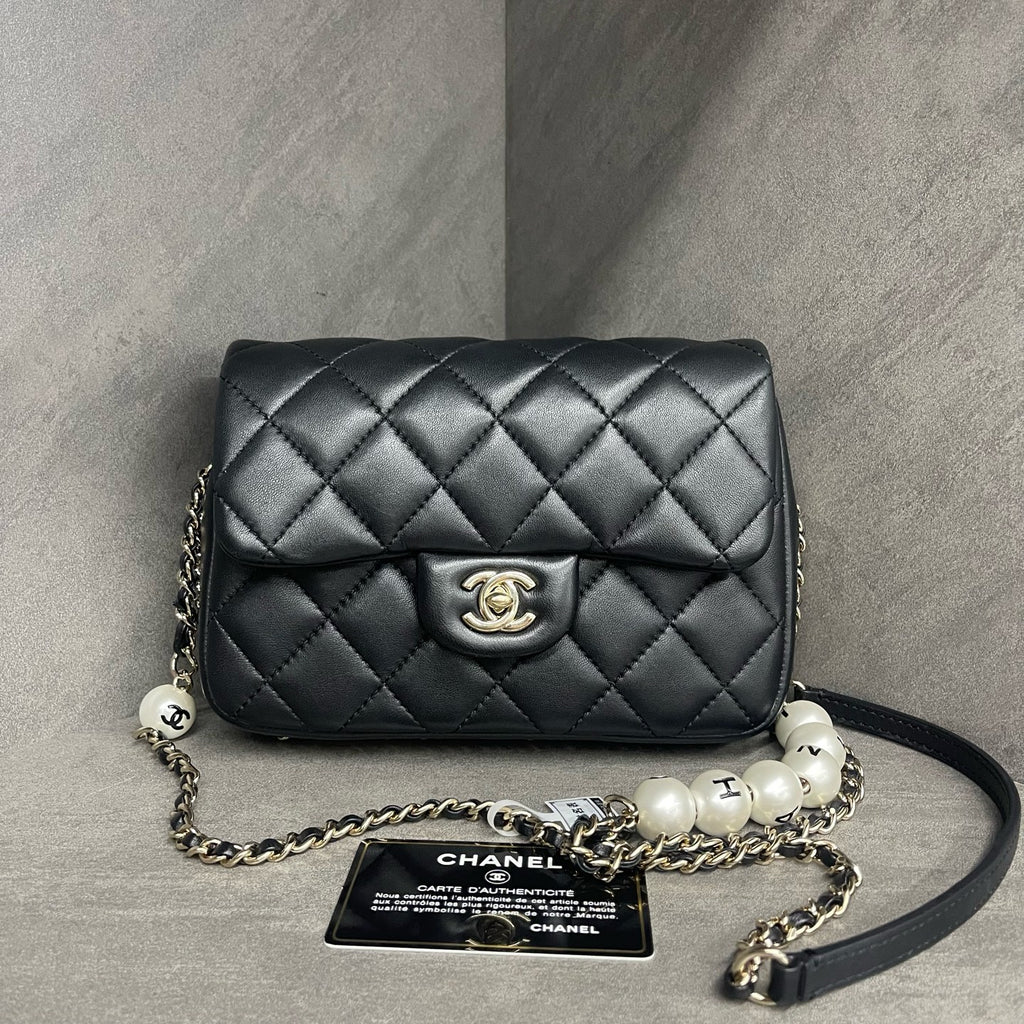 Chanel Classic Flap mini square sheepskin black-gold with Pearl chains