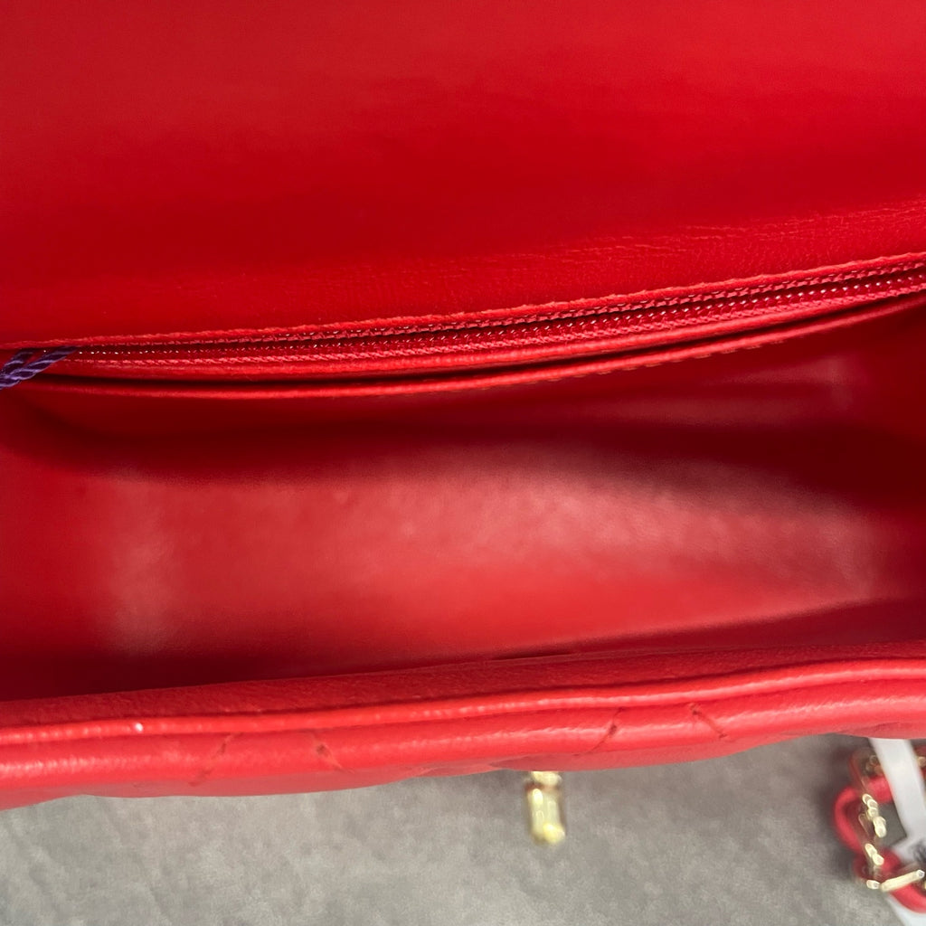 Chanel Classic Flap mini square Red sheepskin