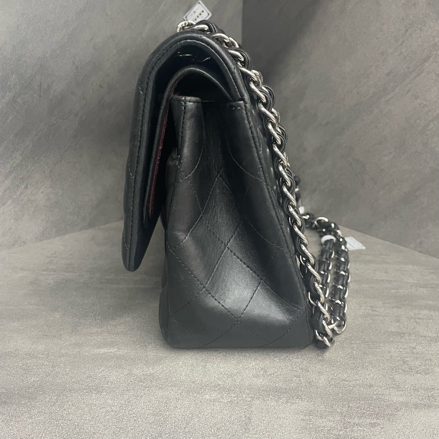 CHANEL Classic Flap JUMBO Lambskin Black-Golden