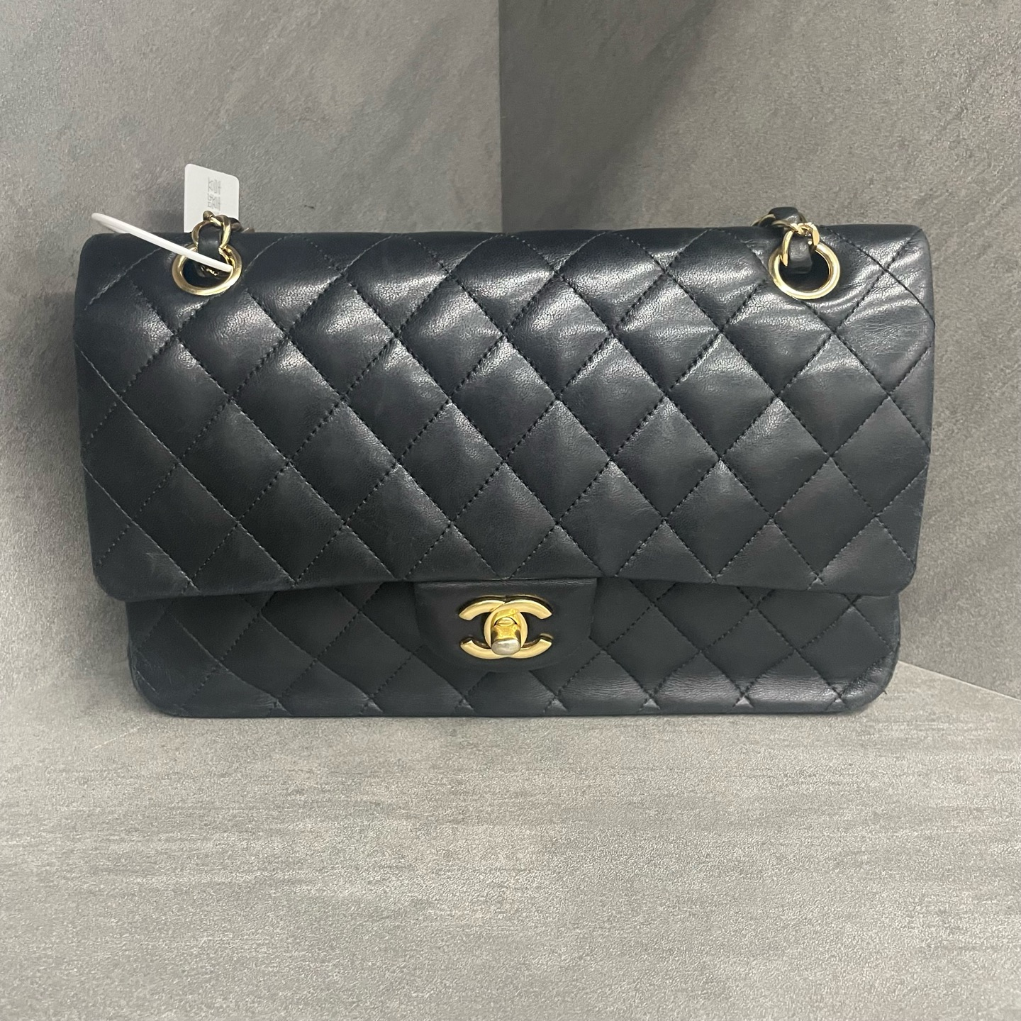 Chanel Classic Flap sheepskin middle size Black-Gold