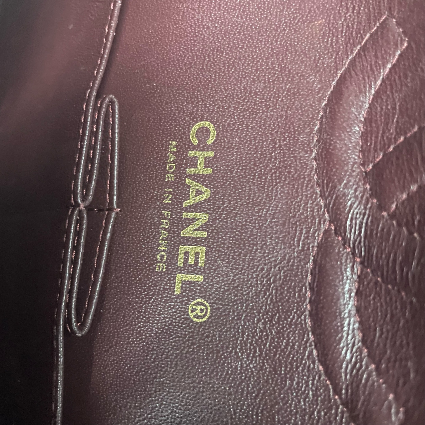 Chanel Classic Flap sheepskin middle size Black-Gold