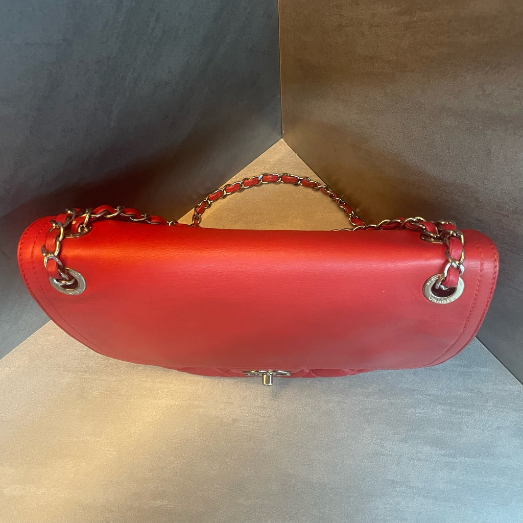 Chanel Classic Flap Puff shape Red-Sliver Airport bag