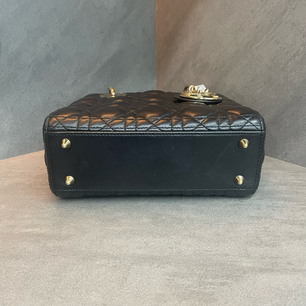 Dior Lady dior middle size sheepskin black gold with Letter shoulder straps