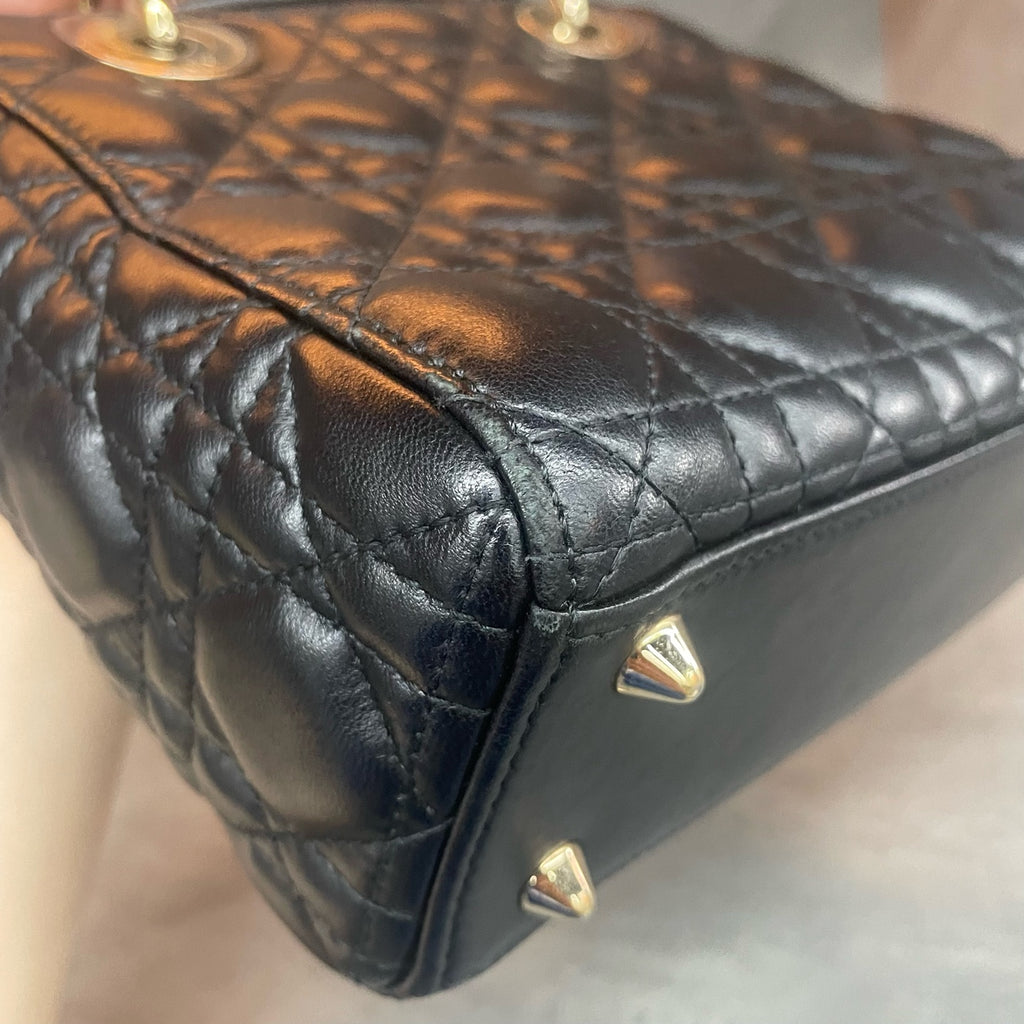 Dior Lady dior middle size sheepskin black gold with Letter shoulder straps