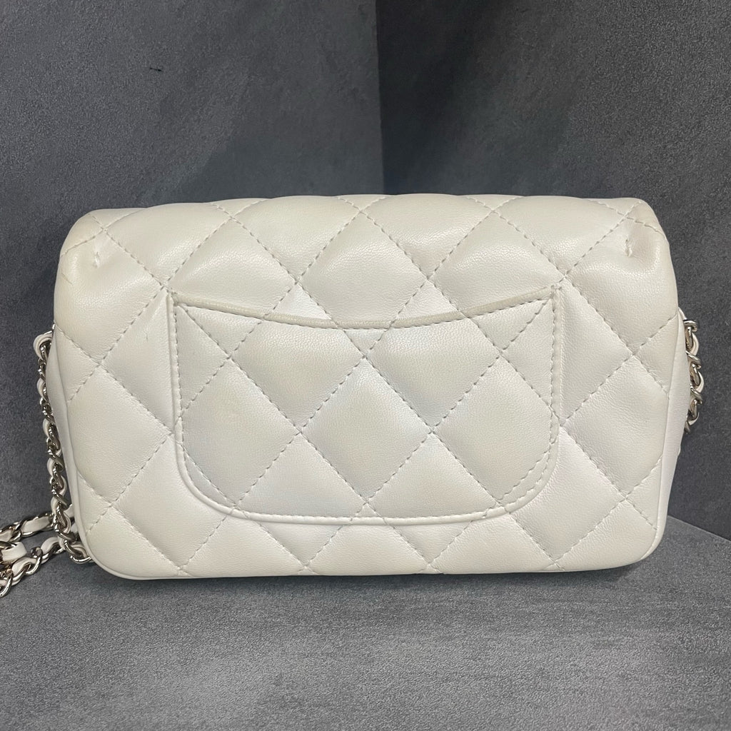 Chanel Classic Flap mini size white with Pearl chain