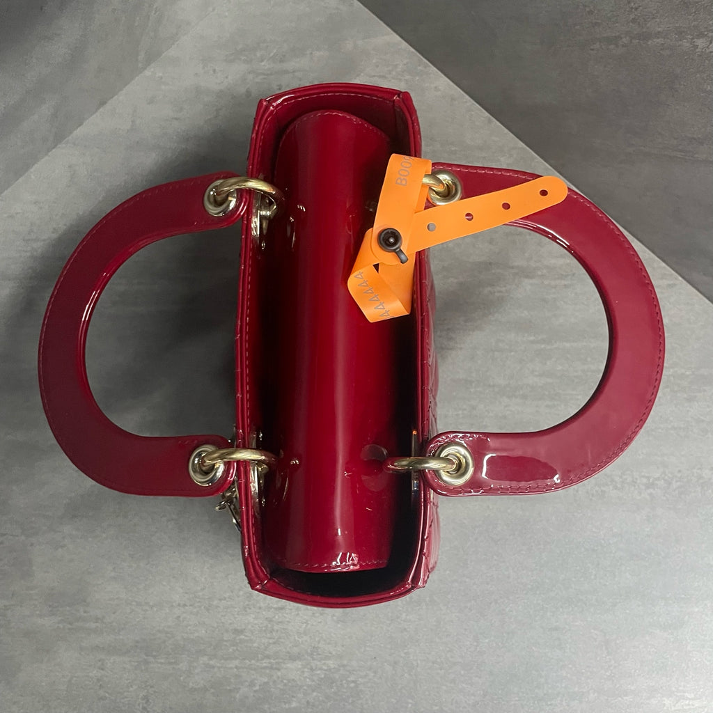Dior Lady dior middle size Patent leather red Letter shoulder straps